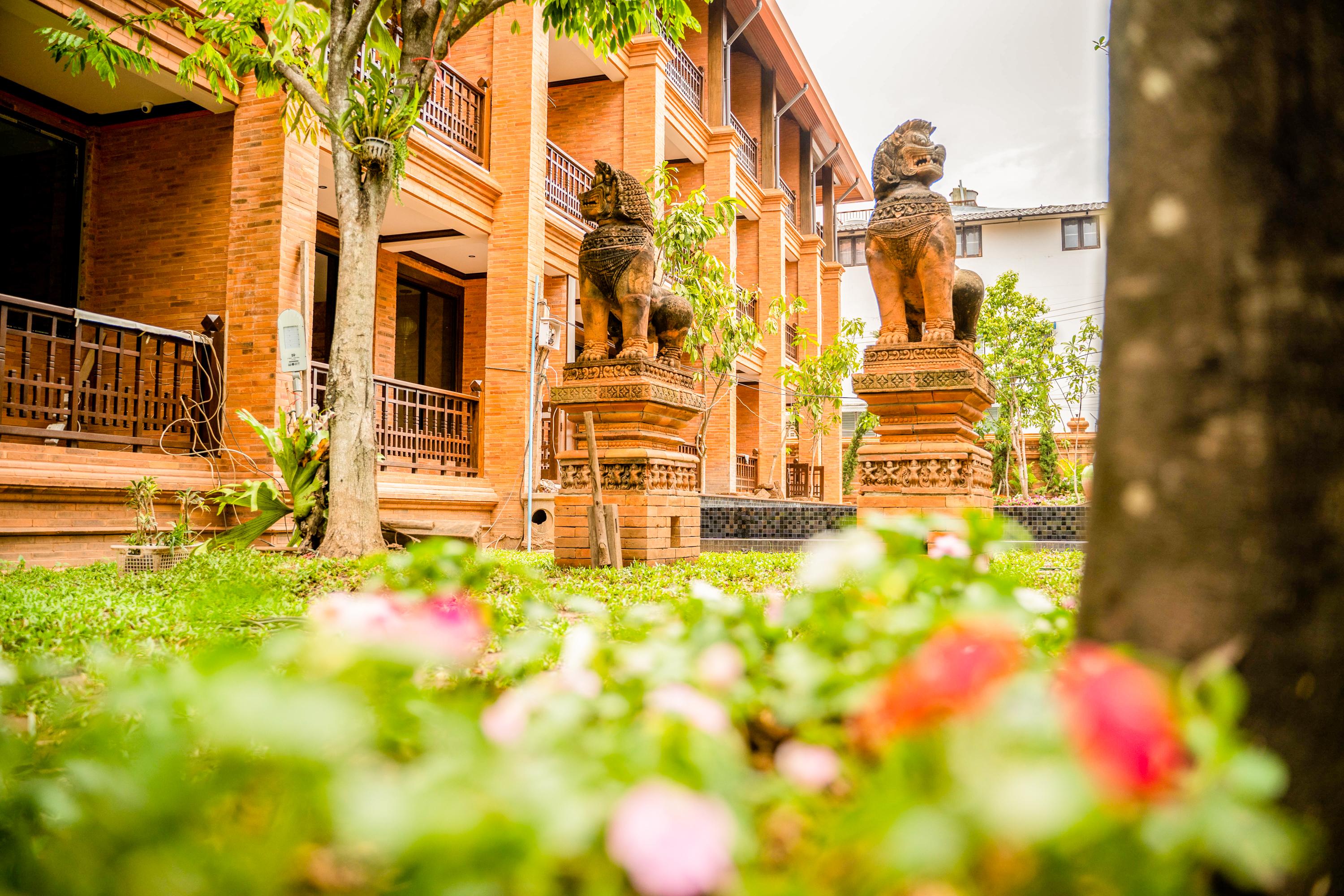 Phor Liang Meun Terracotta Arts Hotel Chiang Mai Luaran gambar