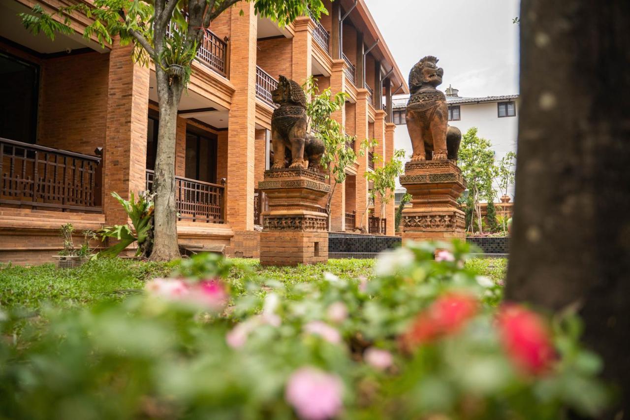 Phor Liang Meun Terracotta Arts Hotel Chiang Mai Luaran gambar