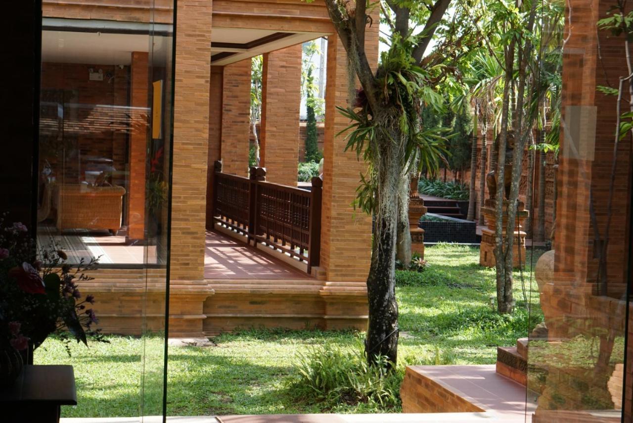 Phor Liang Meun Terracotta Arts Hotel Chiang Mai Luaran gambar